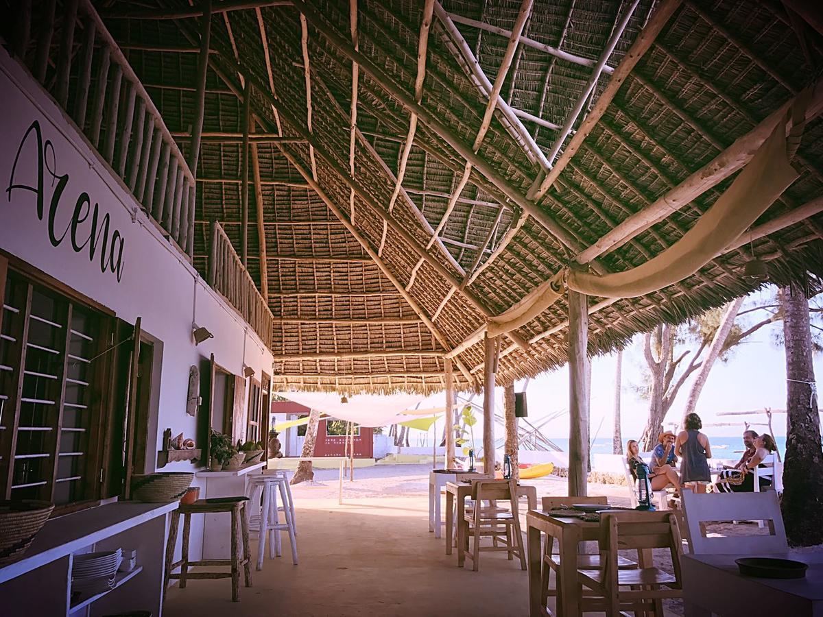 Zanbluu Beach Hotel Kiwengwa  Exterior photo